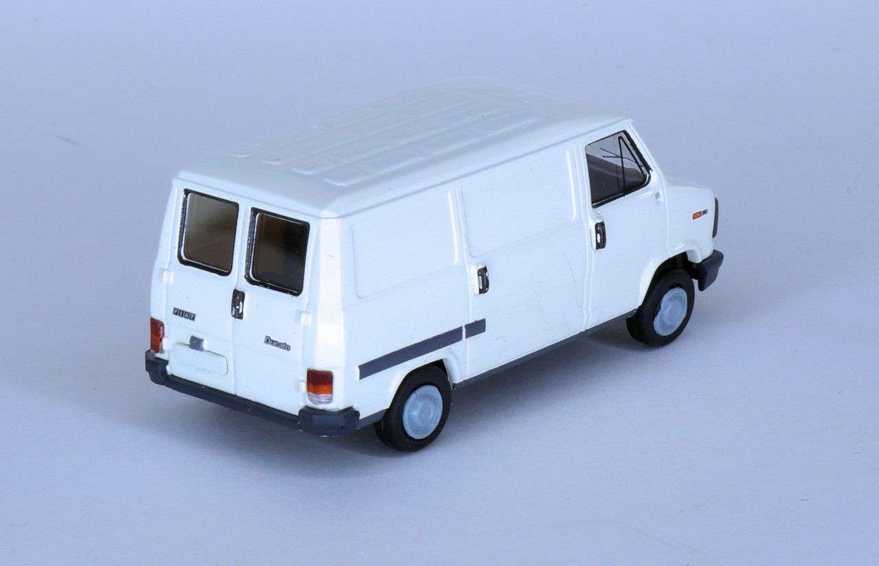187 Brekina Fiat Ducato achter 187 Brekina Fiat Ducato achter
