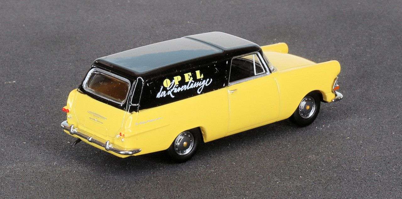 187 Brekina Opel Rekord P2 OPEL achter 187 Brekina Opel Rekord P2 OPEL achter