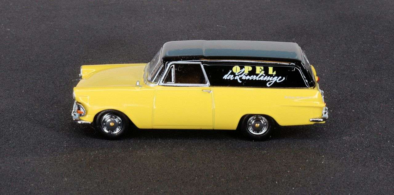 187 Brekina Opel Rekord P2 OPEL opzij 187 Brekina Opel Rekord P2 OPEL opzij