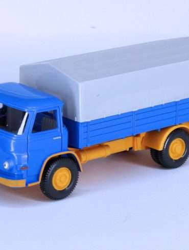 187 Wiking MAN 415