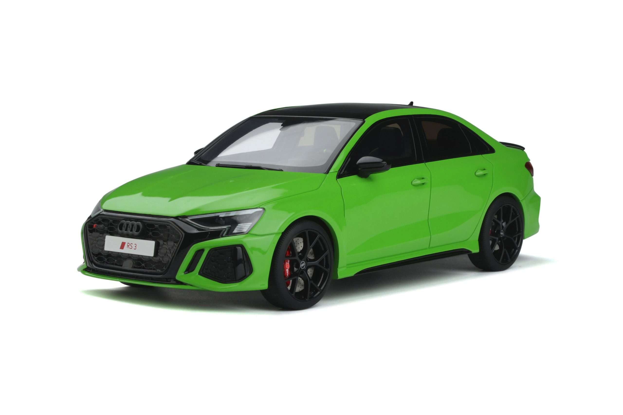 18GTsp Audi RS3 sedan 18GTsp Audi RS3 sedan