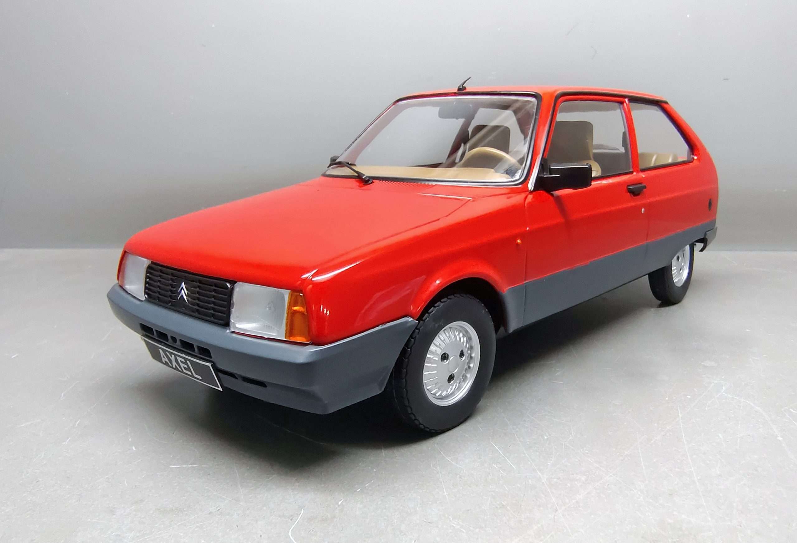 18Triple9 Citroen Axel