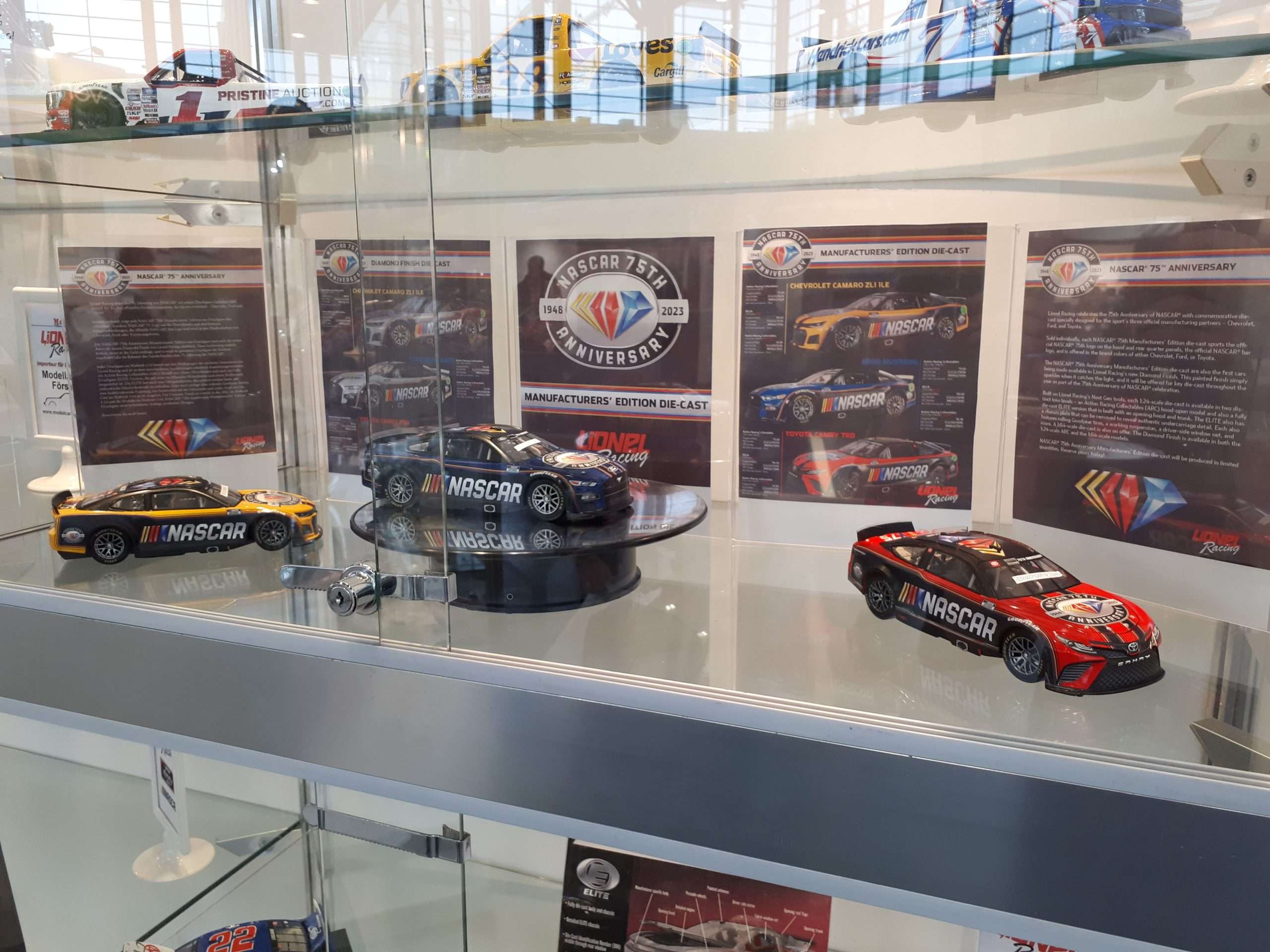124 Lionel 6