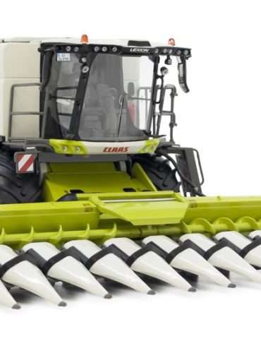 32MarGe Claas Lexion 8700 1