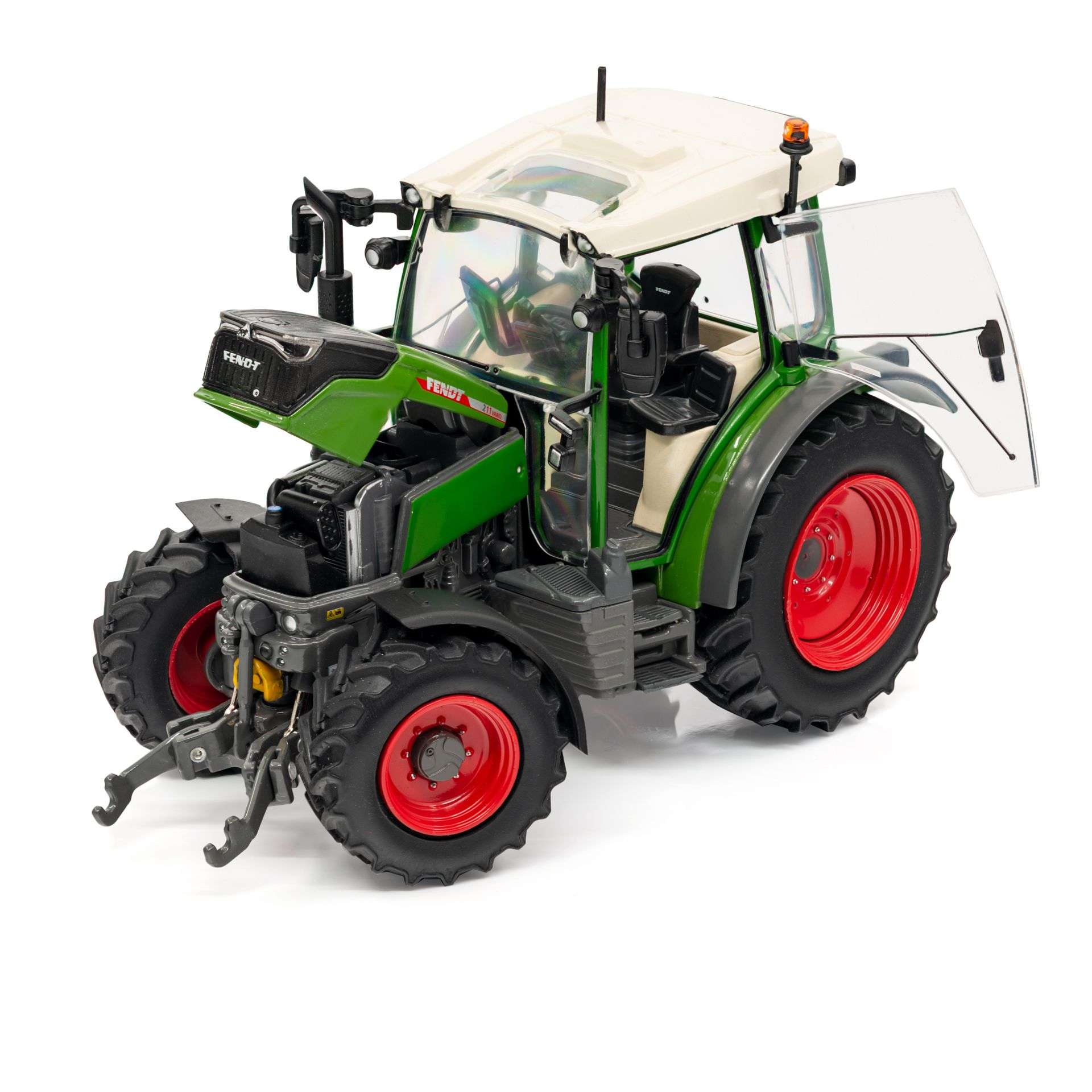 32USK Fendt 211 Vario open 32USK Fendt 211 Vario open
