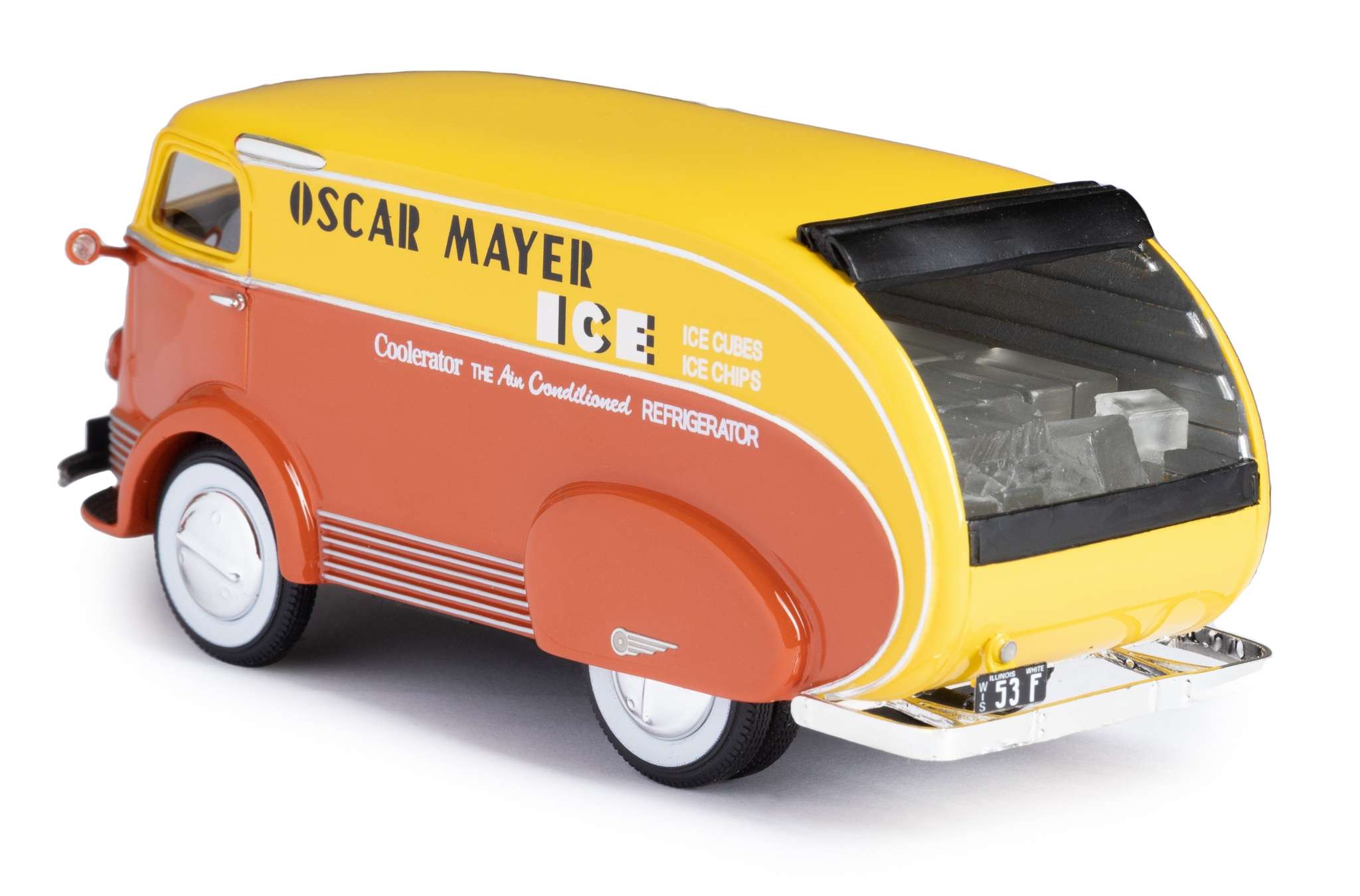 43Esval 1938 International D 300 Oscar Meyer van open 4 43Esval 1938 International D 300 Oscar Meyer van open 4
