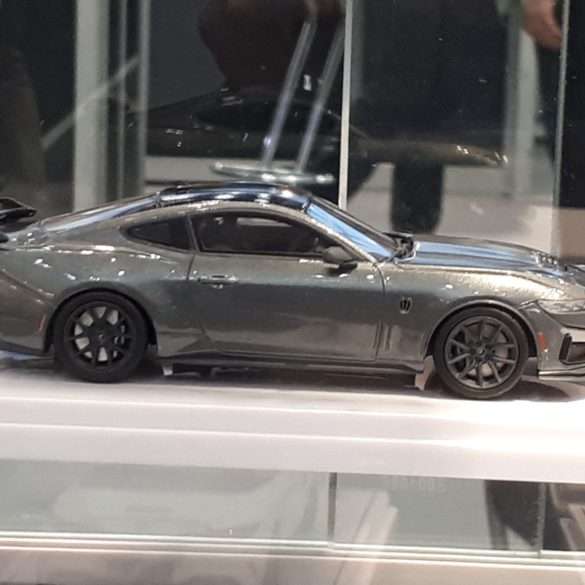 43TSM Ford Mustang Dark Horse 1