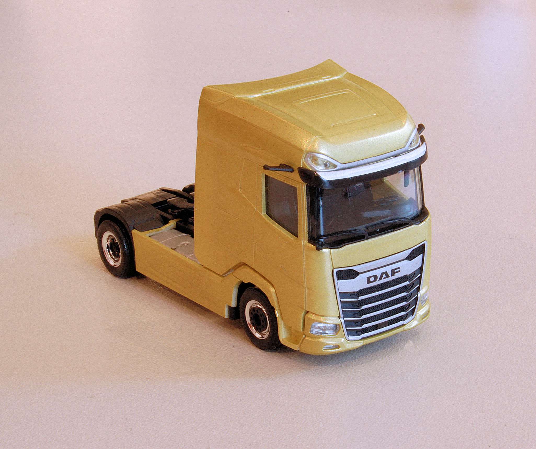NBG.Herpa 87.DAF XG plus1 NBG.Herpa 87.DAF XG plus1