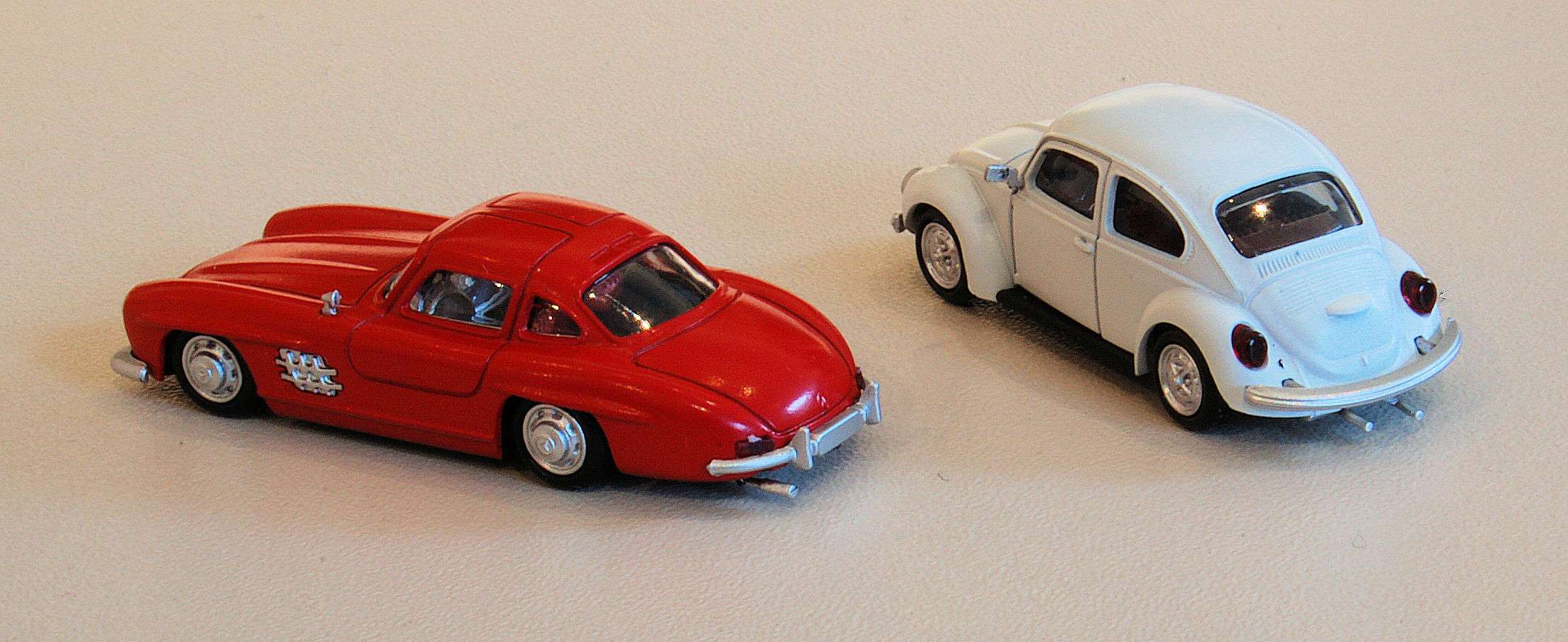 NBG.Herpa 87.VW 1303 en MB 300SL Gullwing2 NBG.Herpa 87.VW 1303 en MB 300SL Gullwing2