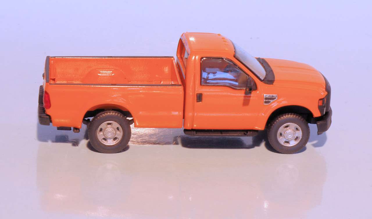 187 River Point Station Ford F 250 regular cab opzij 187 River Point Station Ford F 250 regular cab opzij