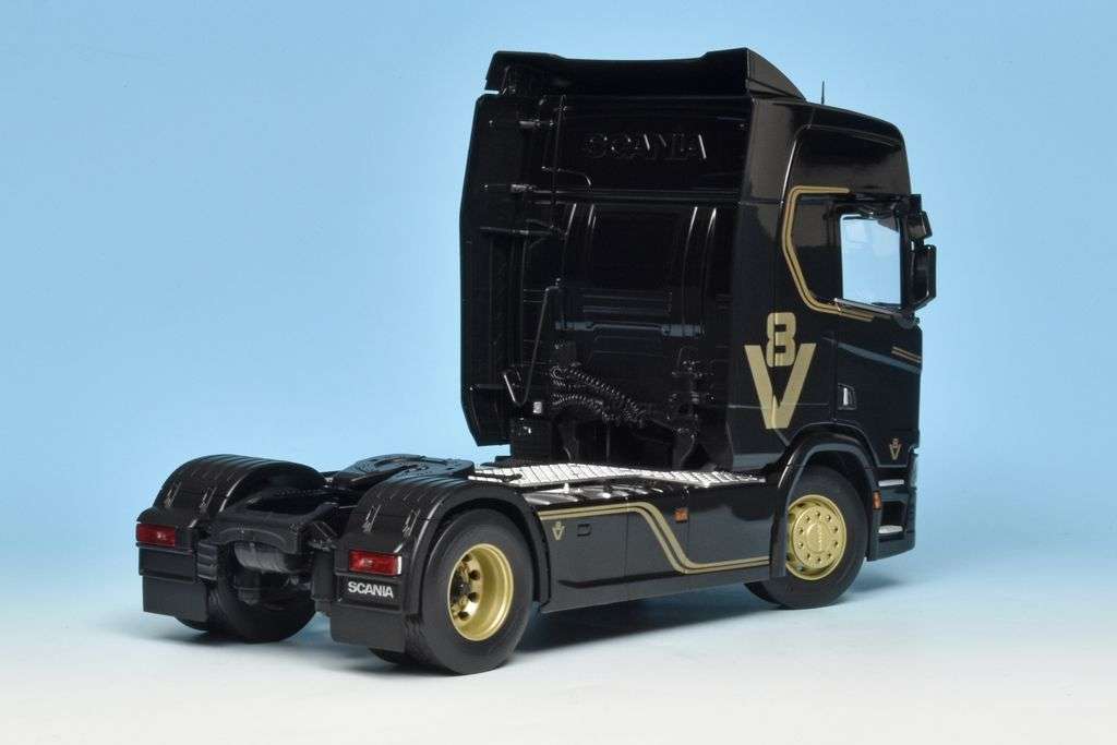 18PremCl Scania R type Topline 2019 2 18PremCl Scania R type Topline 2019 2