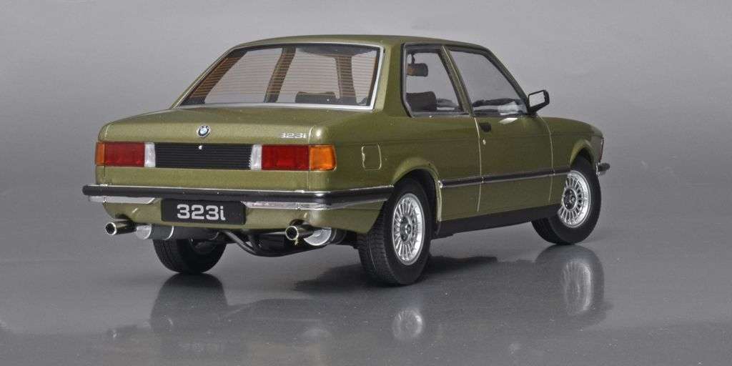 118 KK Scale BMW 323i E21 1981 achter 118 KK Scale BMW 323i E21 1981 achter