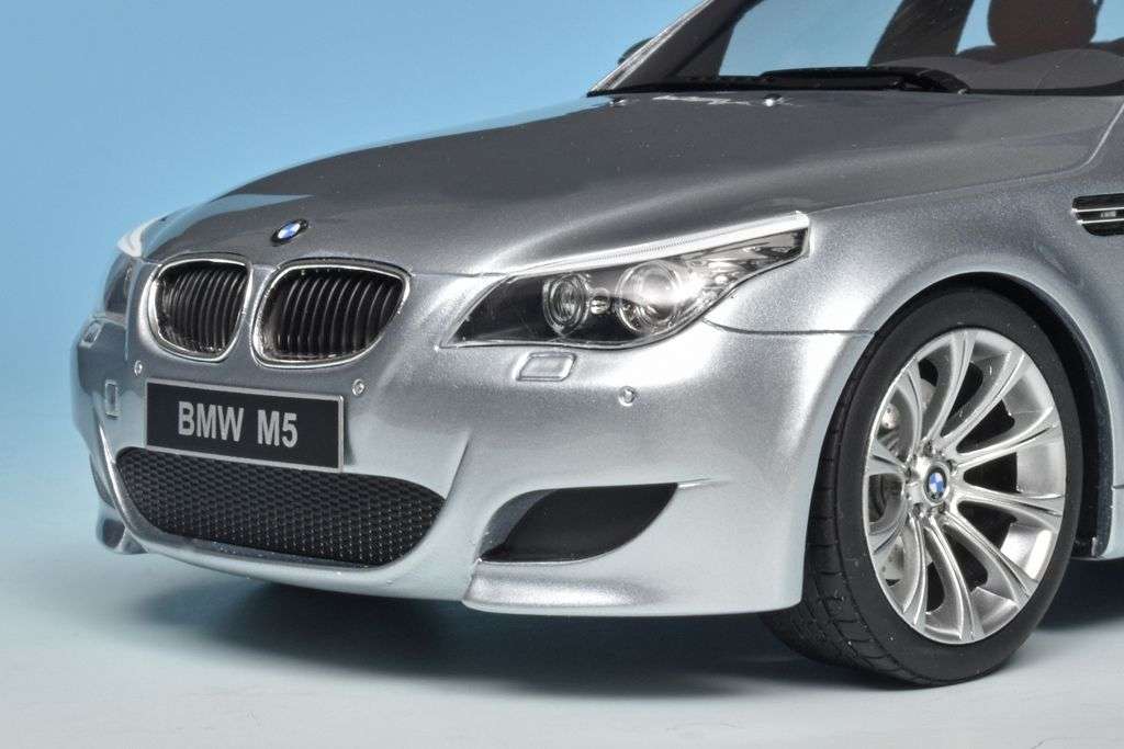 118 OttOmobile BMW M5 Phase 2 E60 2008 neus 118 OttOmobile BMW M5 Phase 2 E60 2008 neus