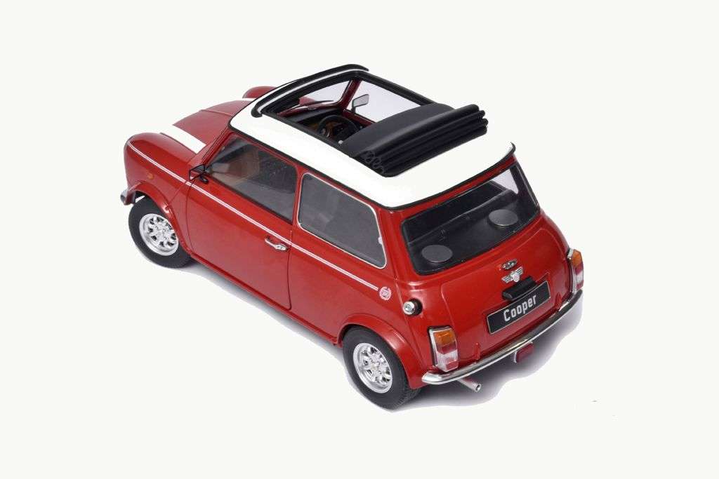12KK scale Mini Cooper lr gestuurd 3 12KK scale Mini Cooper lr gestuurd 3