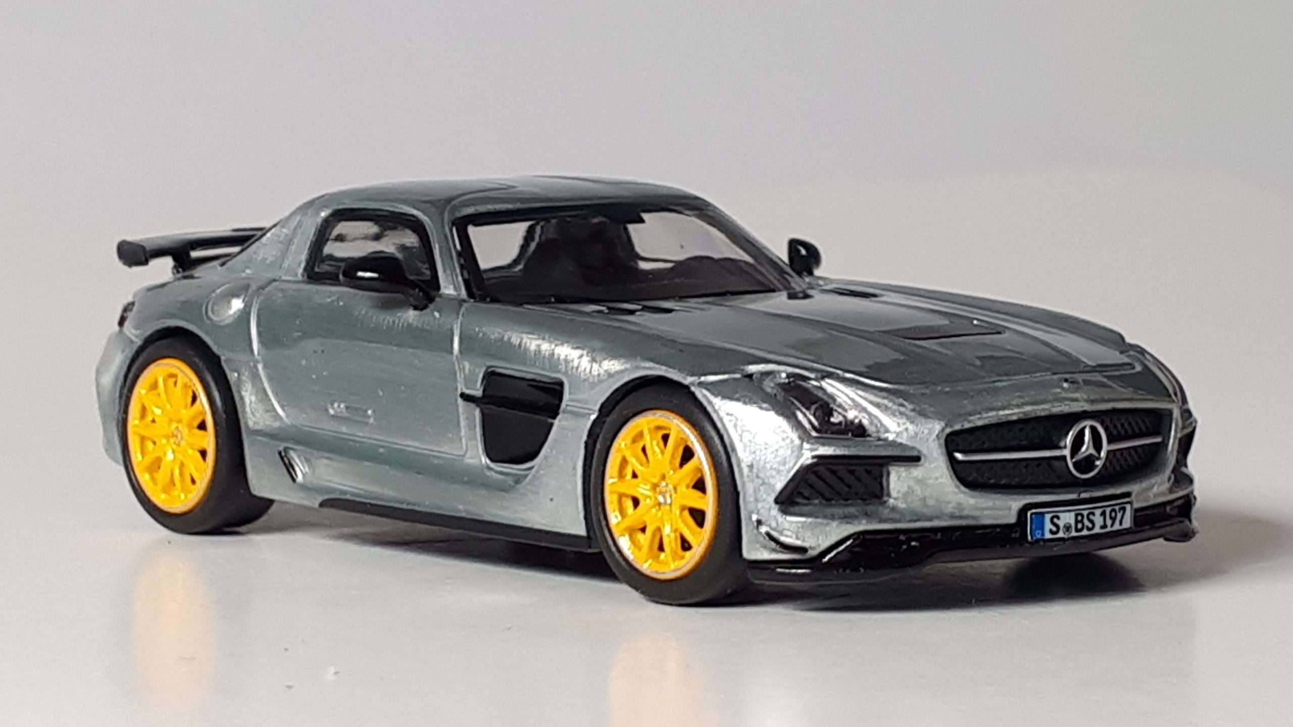 1;64 Tarmac Works Mercedes Benz SLS AMG Coupé Black Series 2 1;64 Tarmac Works Mercedes Benz SLS AMG Coupé Black Series 2