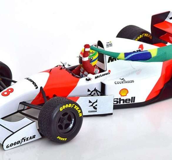 18minic McLaren MP4 8 Ford 1993 Senna 1