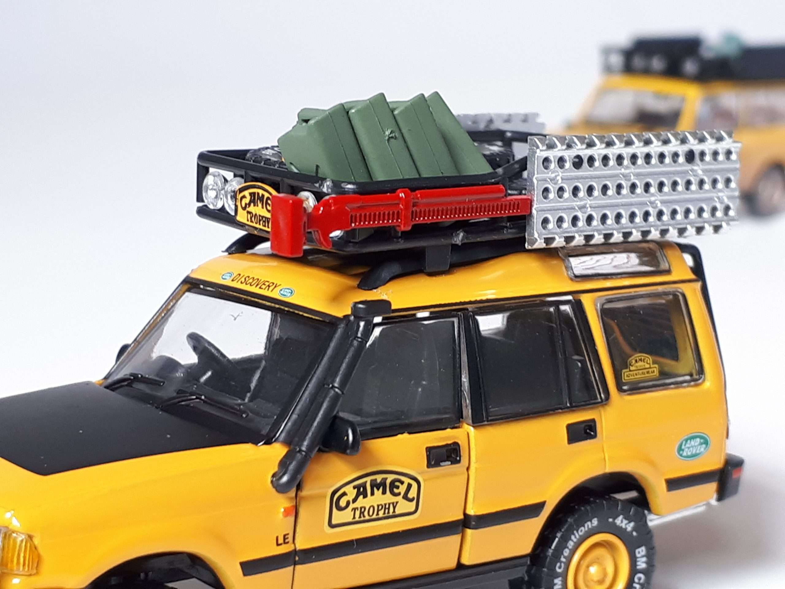 1;64 BM Creations Land Rover Discovery 3 1;64 BM Creations Land Rover Discovery 3