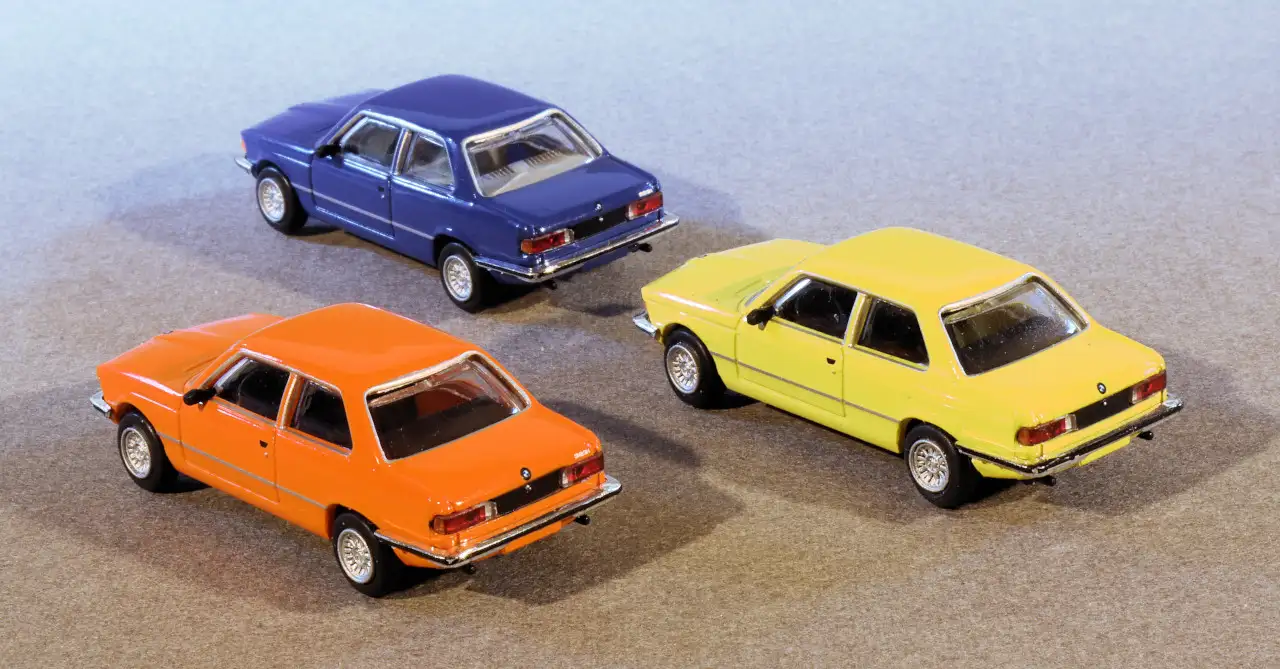 187 Brekina BMW 323i (E21) achter 187 Brekina BMW 323i (E21) achter