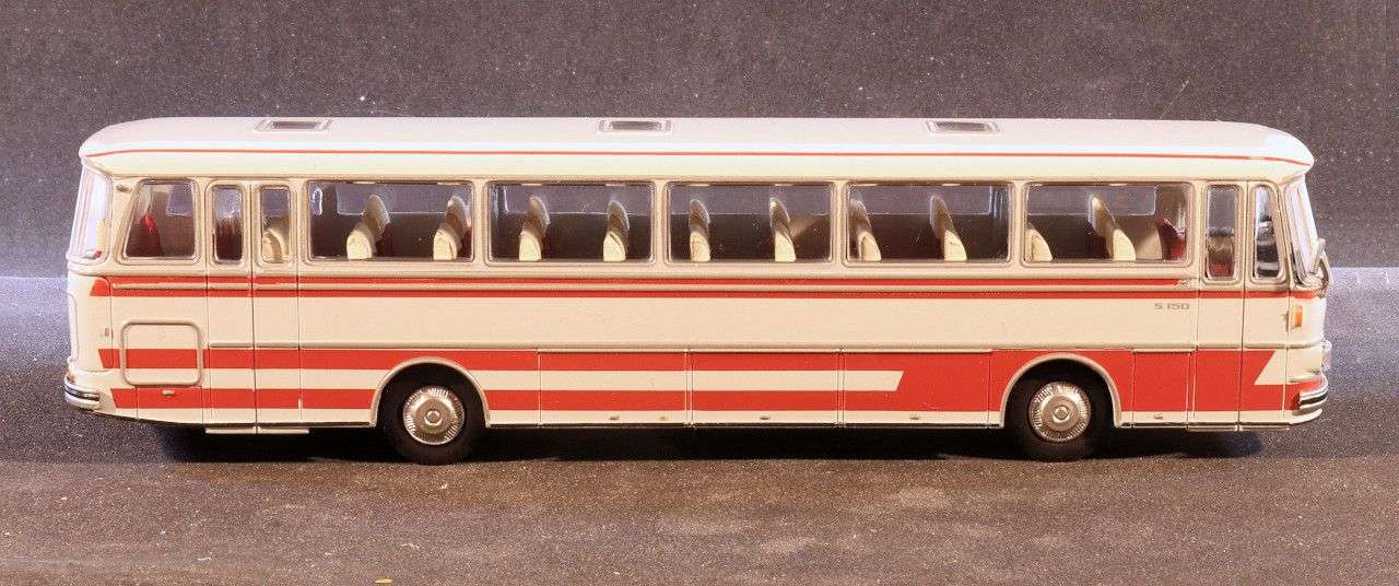 187 Brekina Setra S150H opzij 187 Brekina Setra S150H opzij