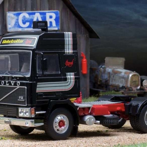 IXO Volvo Royal