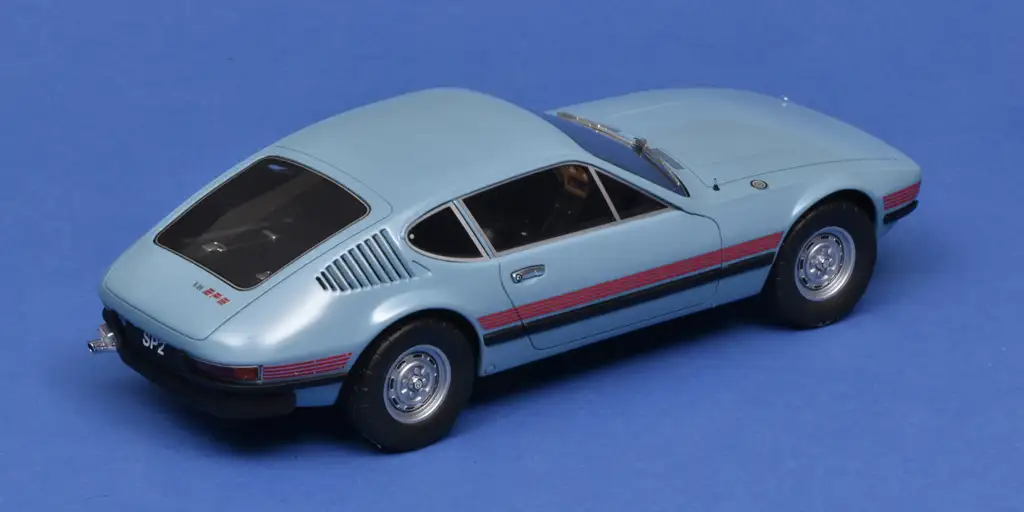 118 OttOmobile Volkswagen SP2 (1972) hoog 118 OttOmobile Volkswagen SP2 (1972) hoog