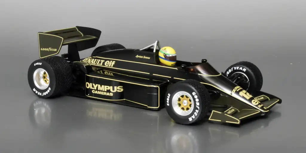 118 Minichamps Lotus Renault 97T Senna (1985)