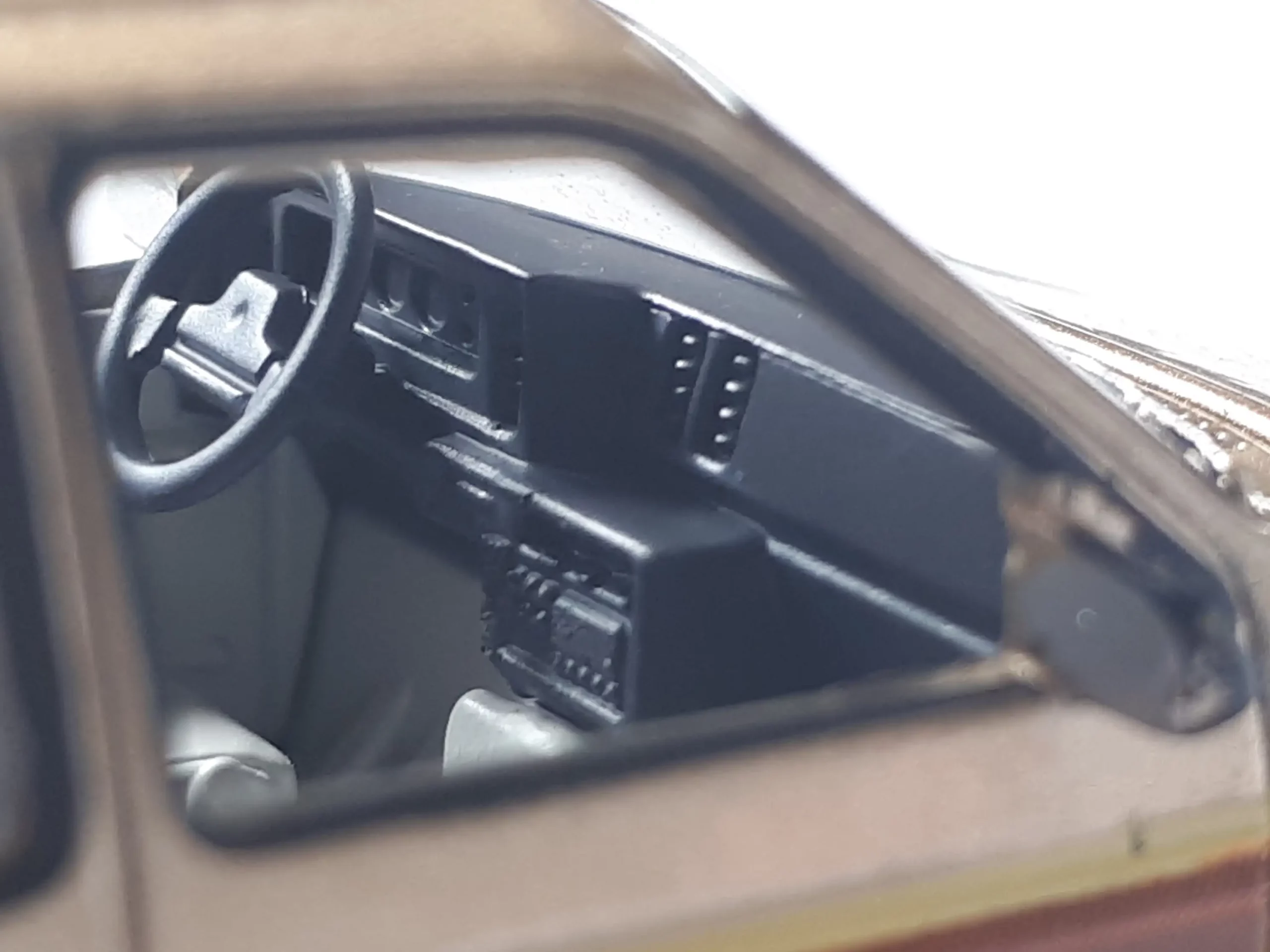1;64 Auto World Dodge Caravan 5 1;64 Auto World Dodge Caravan 5