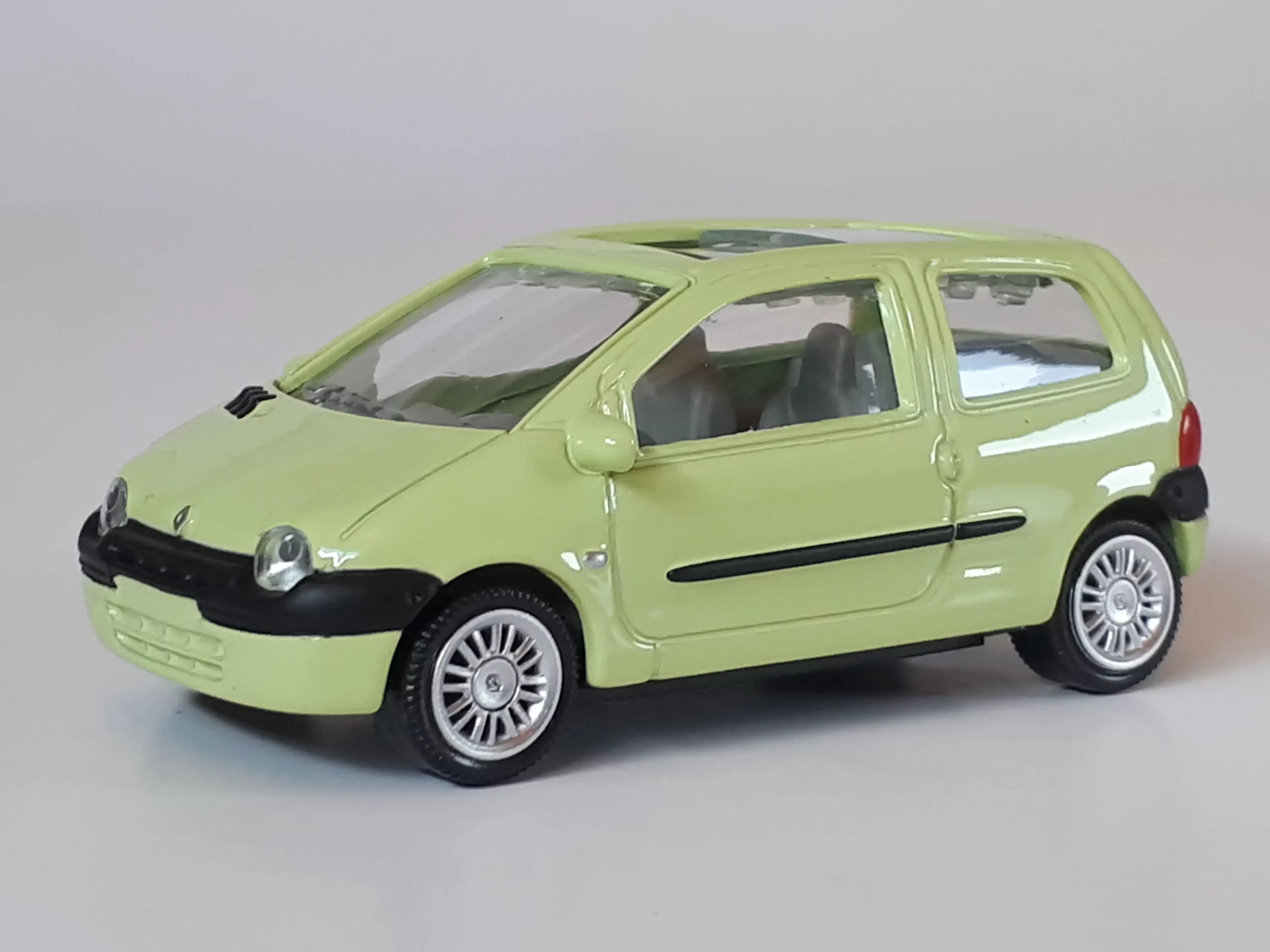 3 inch Norev Renault Twingo 1 3 inch Norev Renault Twingo 1
