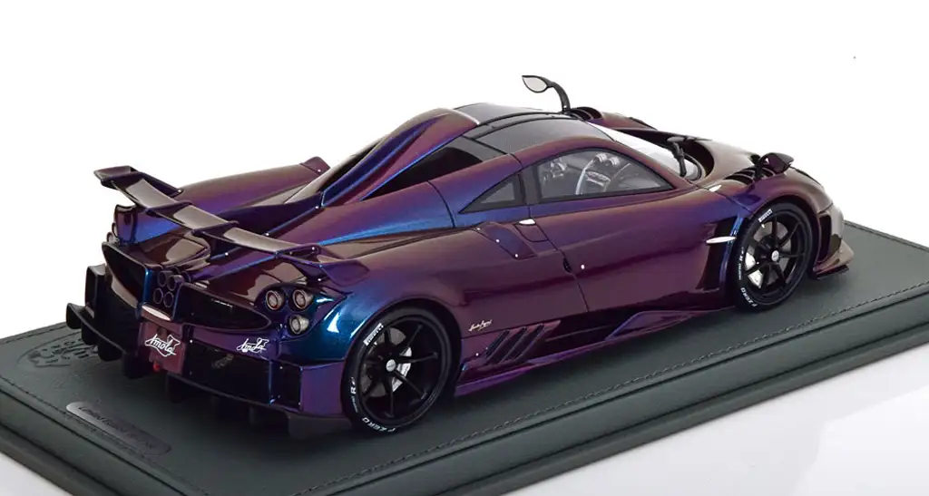 118 BBR Pagani Huayra Imola (2019) achter 118 BBR Pagani Huayra Imola (2019) achter