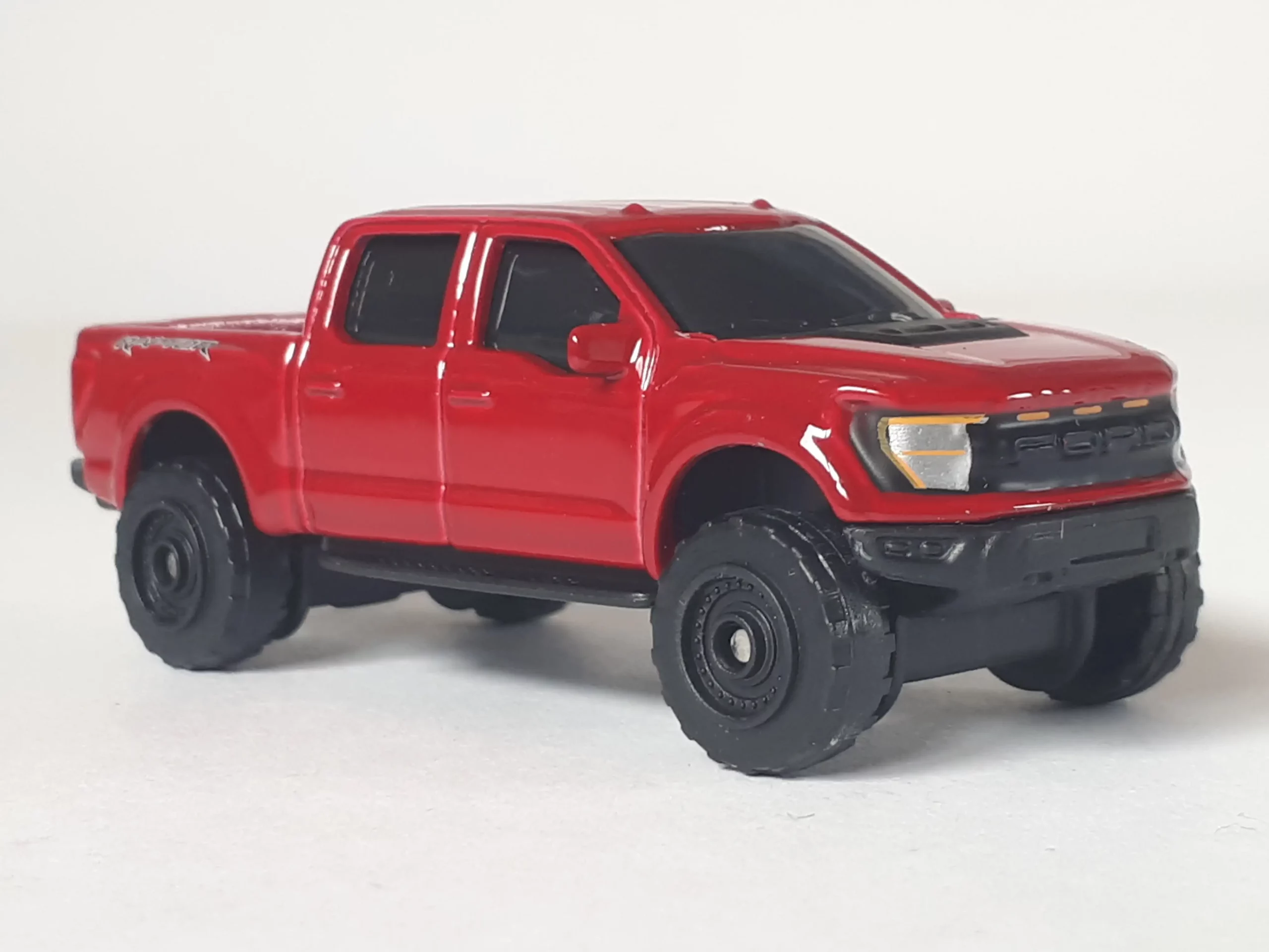 3 inch Maisto Ford F 150 Raptor 1 3 inch Maisto Ford F 150 Raptor 1