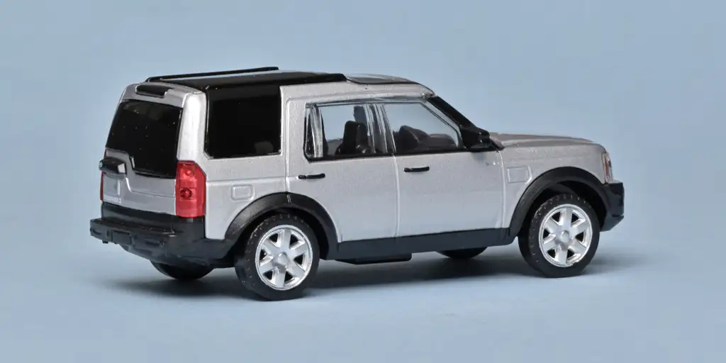 43rastar Land Rover Discovery 3 2a 43rastar Land Rover Discovery 3 2a