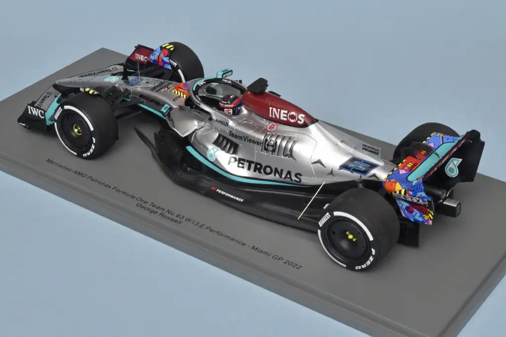 18spark Mercedes AMG Petronas F1 W13 2022 Russell 2 18spark Mercedes AMG Petronas F1 W13 2022 Russell 2