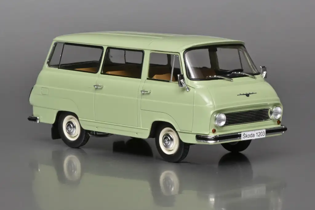24WhiteBox Skoda 1203 1