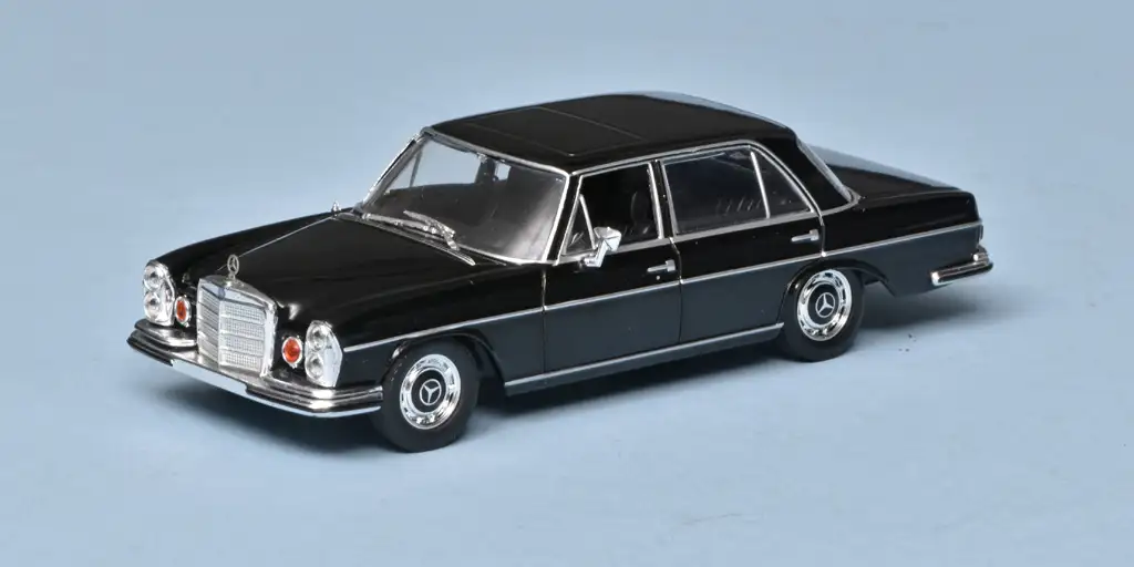 43greenlight MB 280 SEL 4,5 1972 Rocky 3