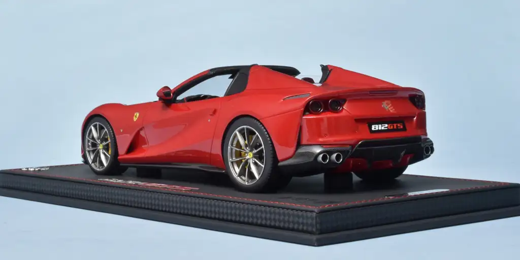 118 BBR Ferrari 812 GTS (2019) achter 118 BBR Ferrari 812 GTS (2019) achter