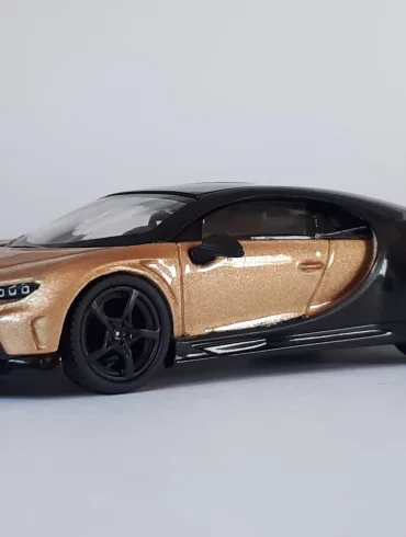 1;64 Mini GT Bugatti Chiron Super Sport 1