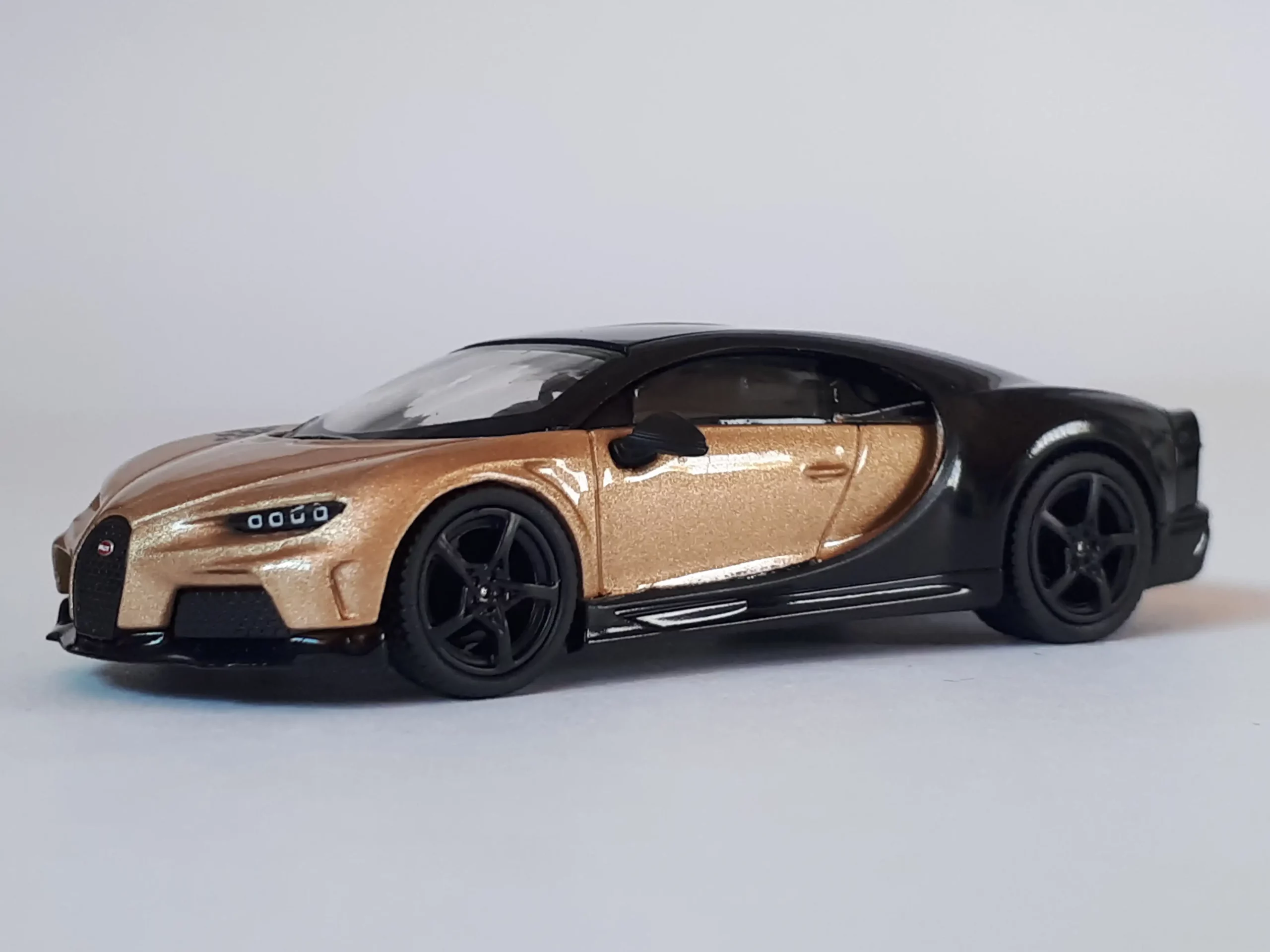 1;64 Mini GT Bugatti Chiron Super Sport 1 1;64 Mini GT Bugatti Chiron Super Sport 1