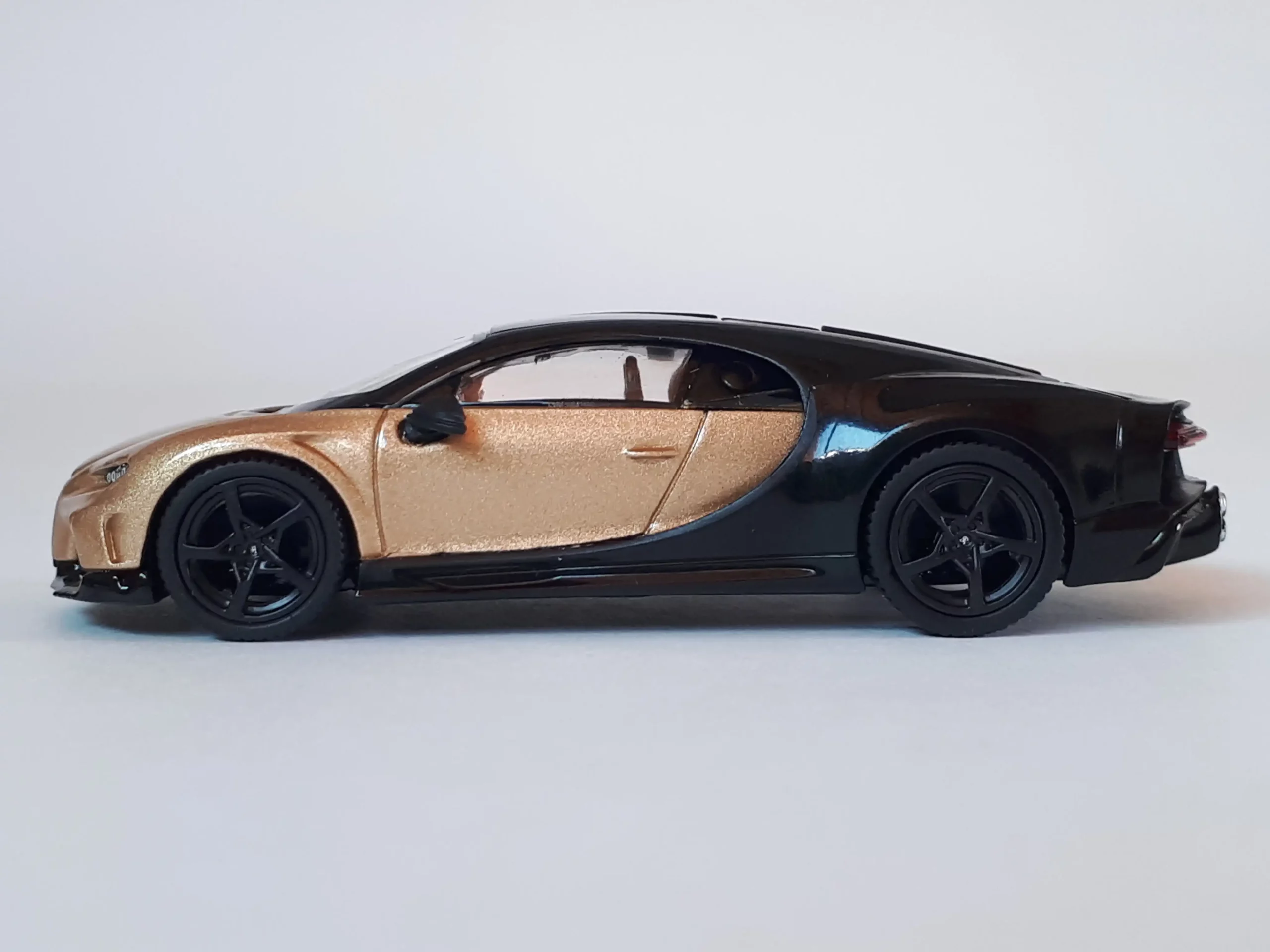 1;64 Mini GT Bugatti Chiron Super Sport 3 1;64 Mini GT Bugatti Chiron Super Sport 3