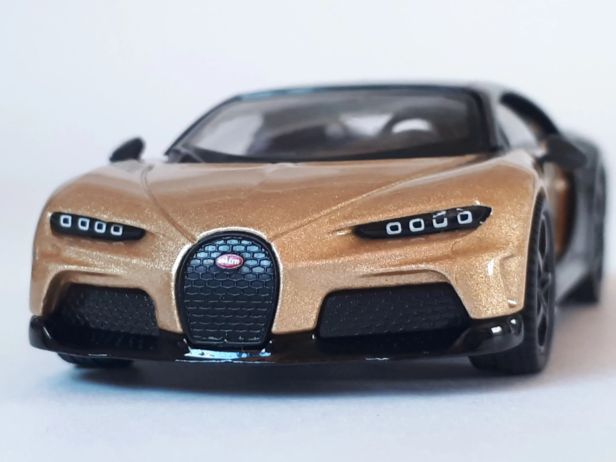 1;64 Mini GT Bugatti Chiron Super Sport 4 1;64 Mini GT Bugatti Chiron Super Sport 4