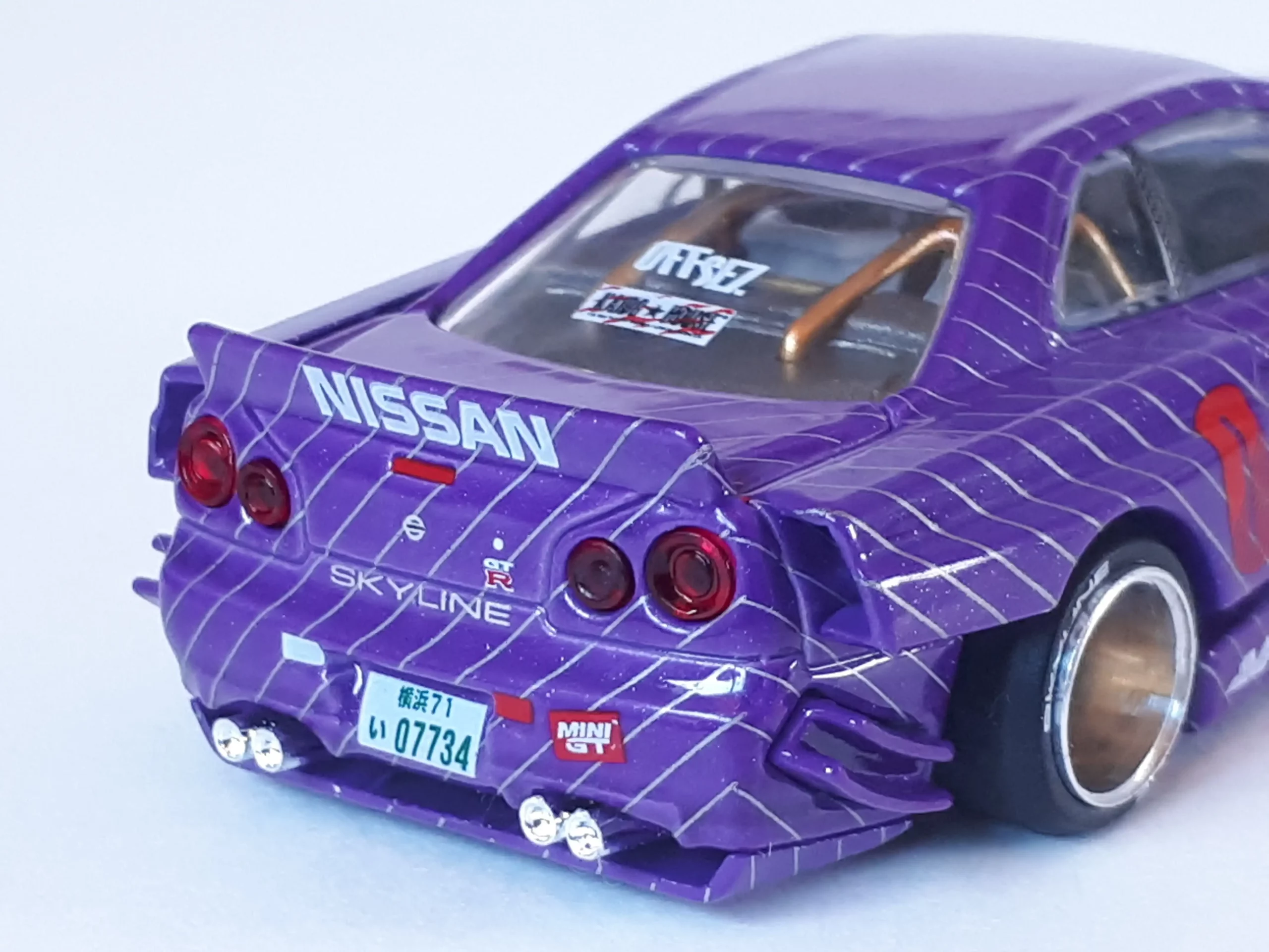 1;64 Mini GT Nissan Skyline 7 1;64 Mini GT Nissan Skyline 7