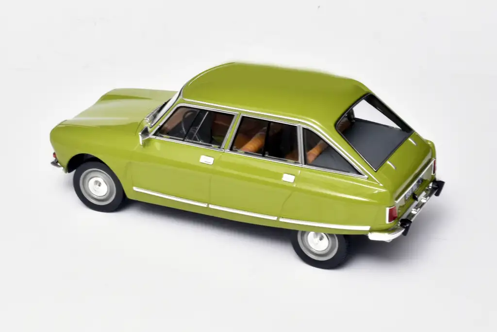 18norev Citroën Ami 8 1969 2 18norev Citroën Ami 8 1969 2