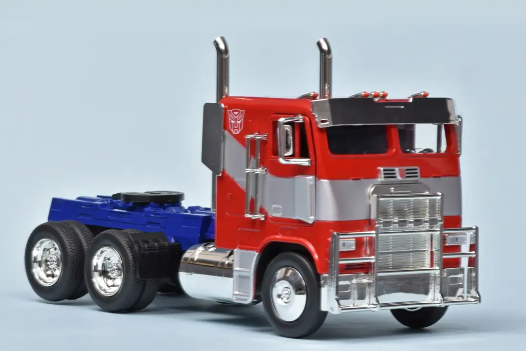124 Jada Optimus Prime Transformers