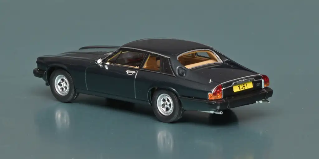 43matrix Jaguar XJ S 1975 2 43matrix Jaguar XJ S 1975 2