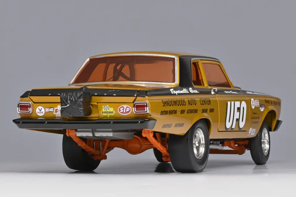 18AcmeD Plymouth AWB Fury 1965 2 18AcmeD Plymouth AWB Fury 1965 2