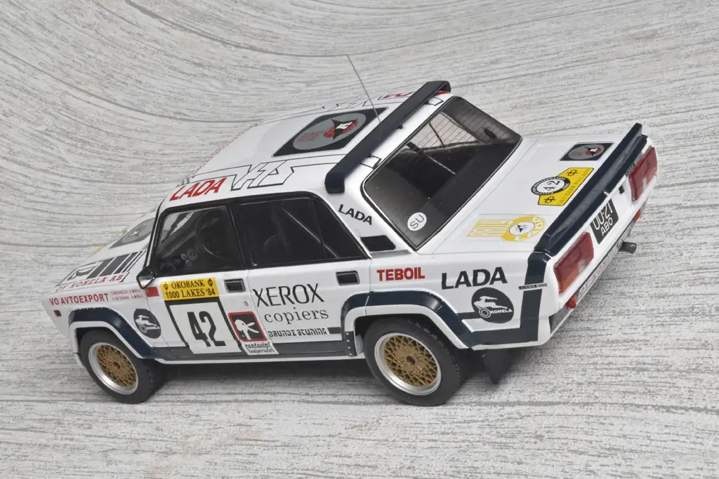 18ixo Lada 2105 VFTS rally 1984 2 18ixo Lada 2105 VFTS rally 1984 2