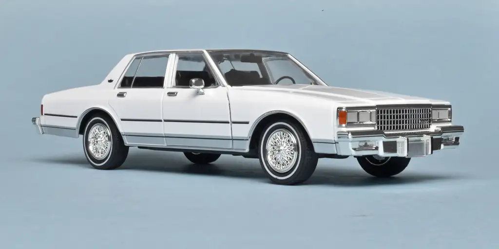 24greenlight Chevroleet Caprice Classic 1980 A team 1