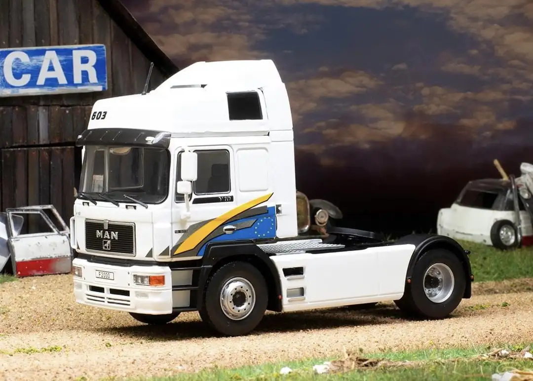 IXO MAN F2000 IXO MAN F2000