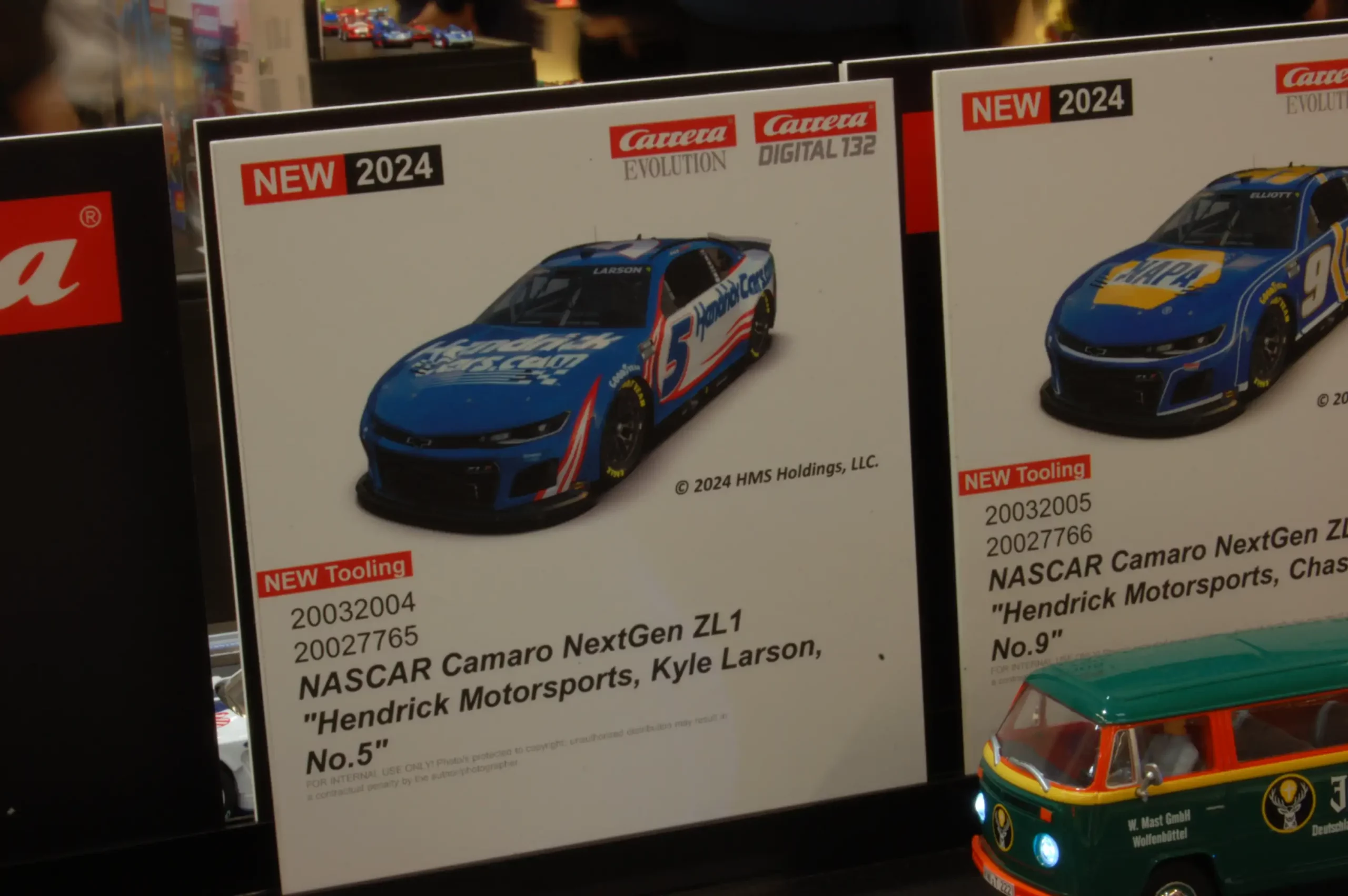 132 Revell NASCAR Camaro NextGen ZL1 132 Revell NASCAR Camaro NextGen ZL1