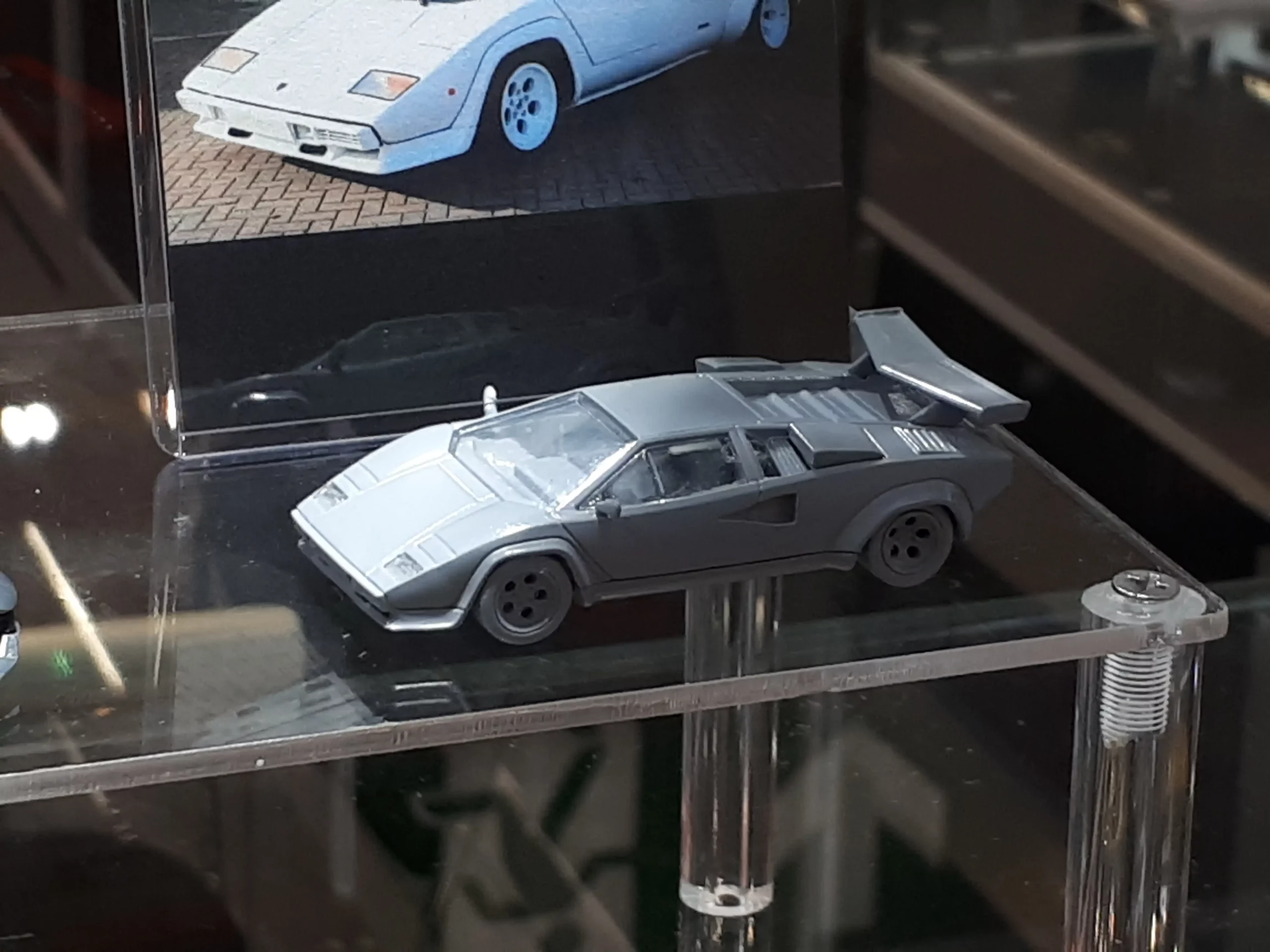 1;64 Mini GT Lamborghini Countach LP5000 1 1;64 Mini GT Lamborghini Countach LP5000 1