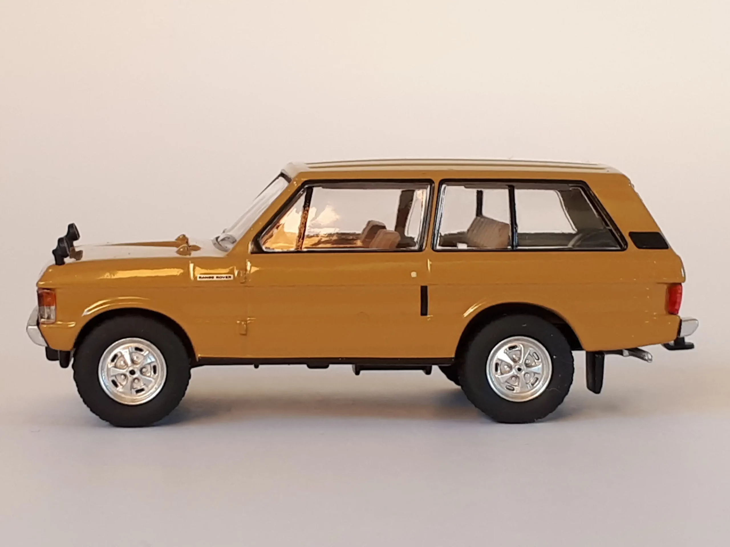 1;64 Mini GT Land Rover Range Rover 3 1;64 Mini GT Land Rover Range Rover 3
